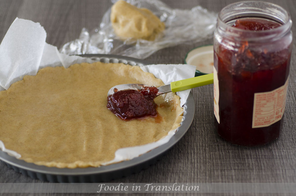 Crostata avec de la confiture de fraises_step1