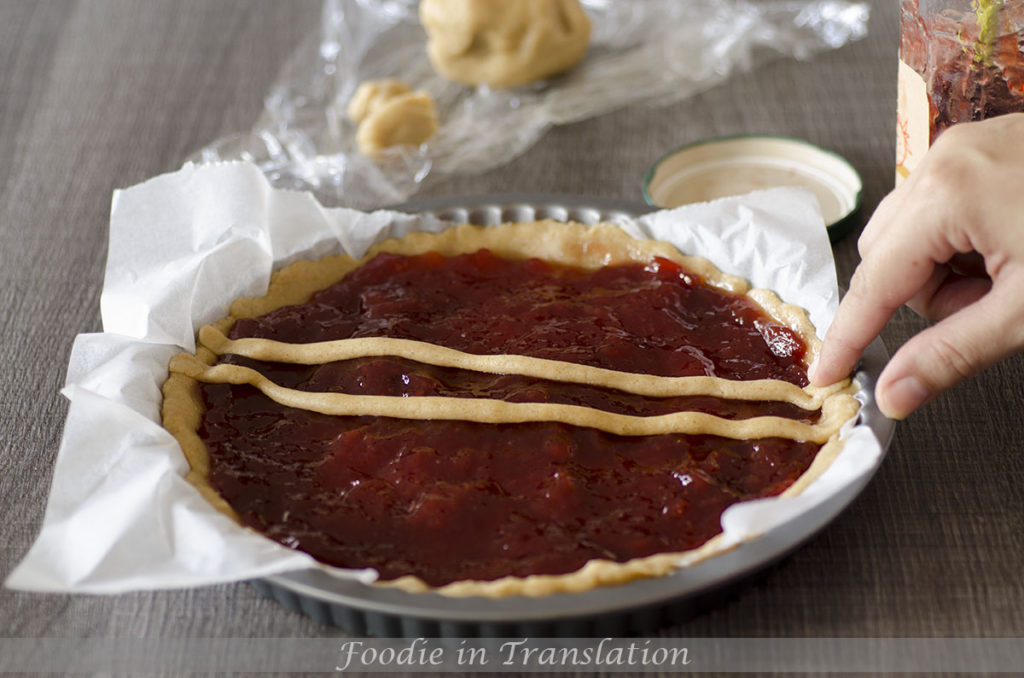 Crostata with strawberry jam_step2